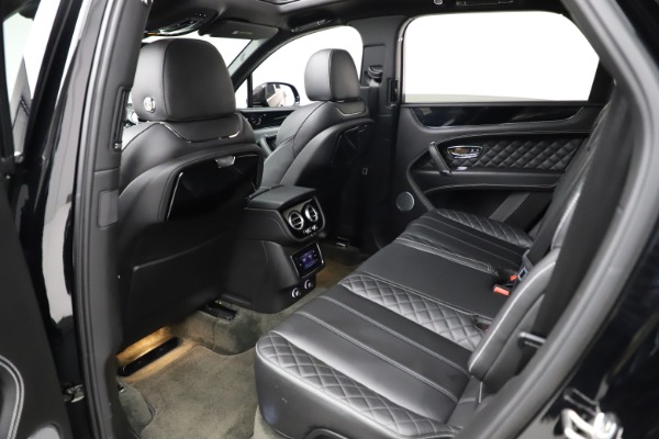 Used 2017 Bentley Bentayga W12 for sale $139,900 at Bugatti of Greenwich in Greenwich CT 06830 21