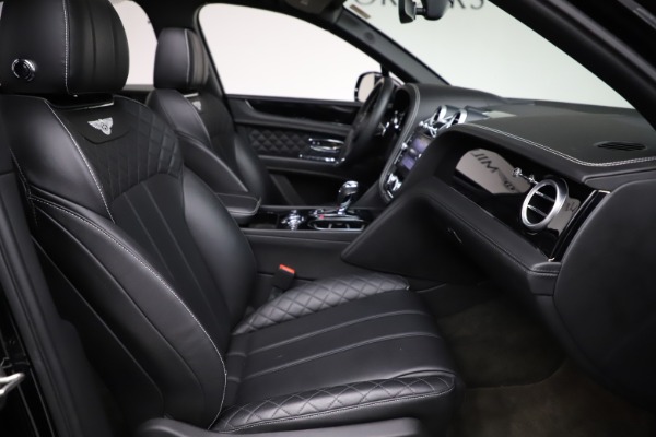 Used 2017 Bentley Bentayga W12 for sale $139,900 at Bugatti of Greenwich in Greenwich CT 06830 26