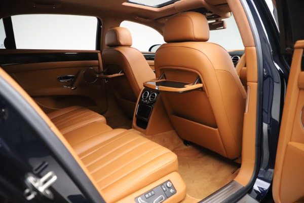 Used 2016 Bentley Flying Spur V8 for sale Sold at Bugatti of Greenwich in Greenwich CT 06830 25