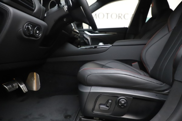 New 2020 Maserati Levante Q4 GranSport for sale Sold at Bugatti of Greenwich in Greenwich CT 06830 14