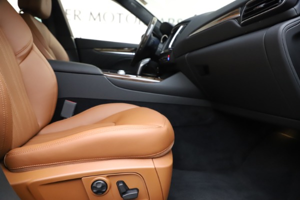 New 2020 Maserati Levante Q4 GranLusso for sale $86,935 at Bugatti of Greenwich in Greenwich CT 06830 23