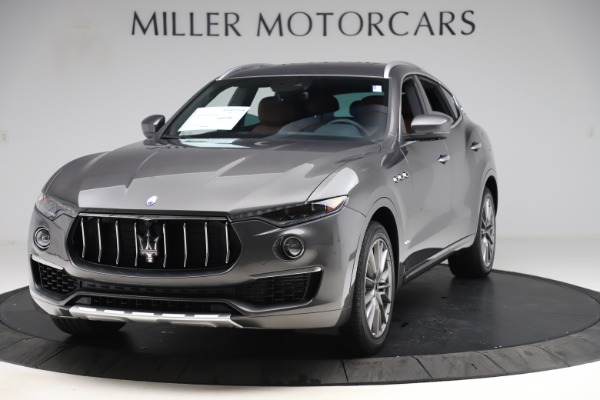 New 2020 Maserati Levante Q4 GranLusso for sale $86,935 at Bugatti of Greenwich in Greenwich CT 06830 1