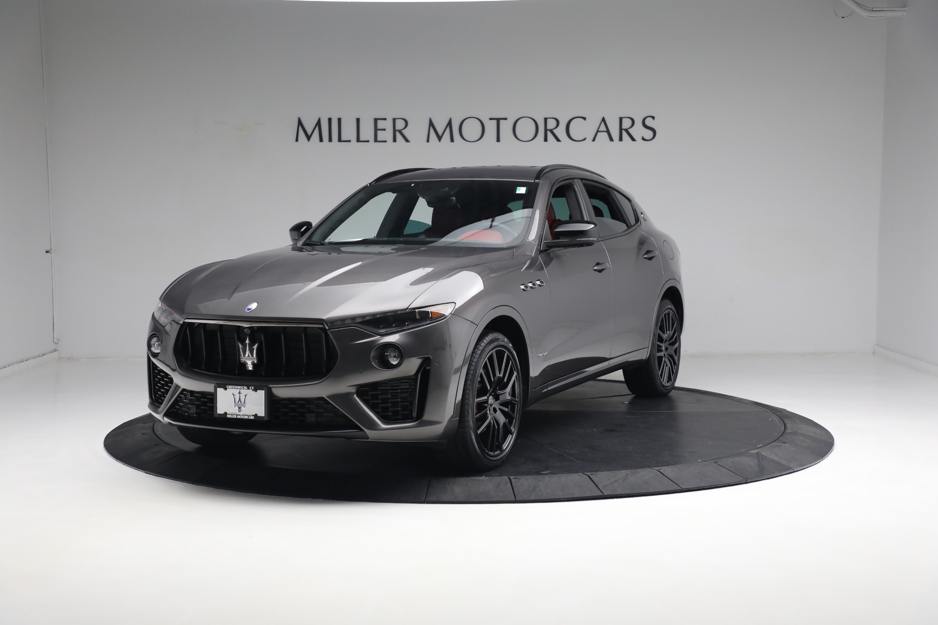 Used 2020 Maserati Levante Q4 GranSport for sale $57,900 at Bugatti of Greenwich in Greenwich CT 06830 1
