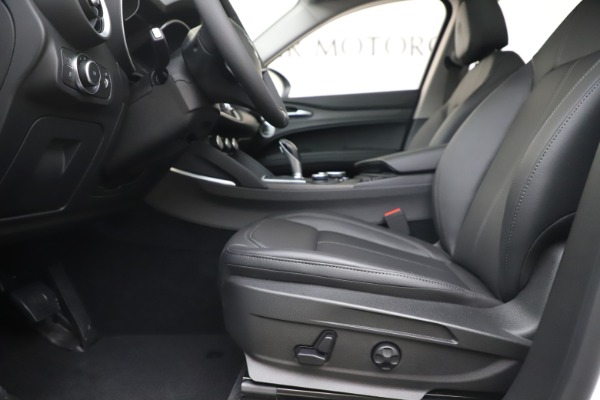 New 2019 Alfa Romeo Stelvio Ti Q4 for sale $51,490 at Bugatti of Greenwich in Greenwich CT 06830 14