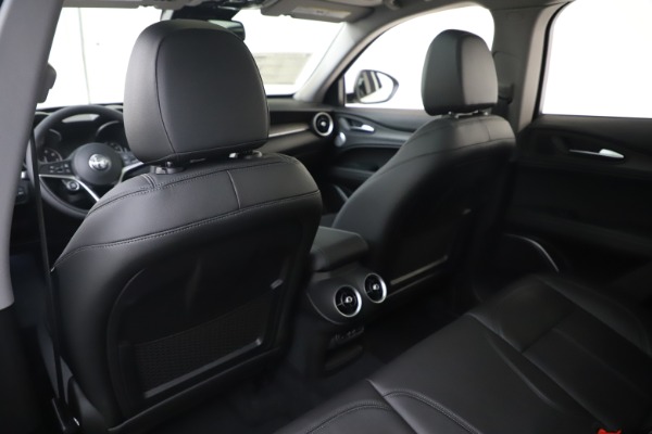 New 2019 Alfa Romeo Stelvio Ti Q4 for sale $51,490 at Bugatti of Greenwich in Greenwich CT 06830 20