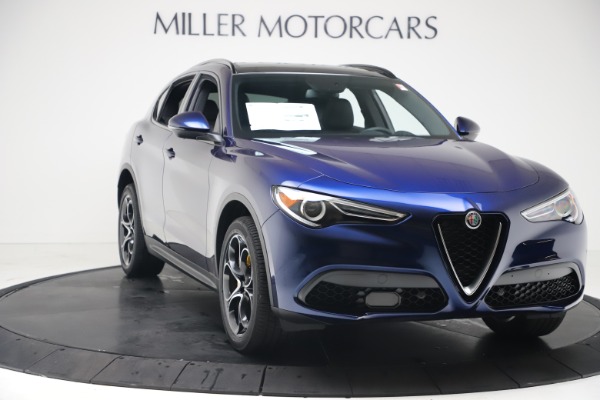 New 2019 Alfa Romeo Stelvio Ti Sport Q4 for sale Sold at Bugatti of Greenwich in Greenwich CT 06830 11