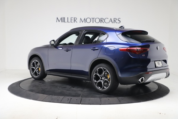 New 2019 Alfa Romeo Stelvio Ti Sport Q4 for sale Sold at Bugatti of Greenwich in Greenwich CT 06830 4