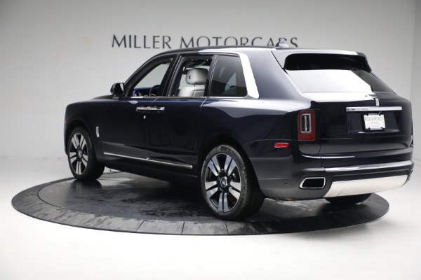 Used 2019 Rolls-Royce Cullinan for sale $299,900 at Bugatti of Greenwich in Greenwich CT 06830 6