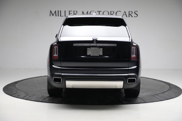 Used 2019 Rolls-Royce Cullinan for sale $299,900 at Bugatti of Greenwich in Greenwich CT 06830 7