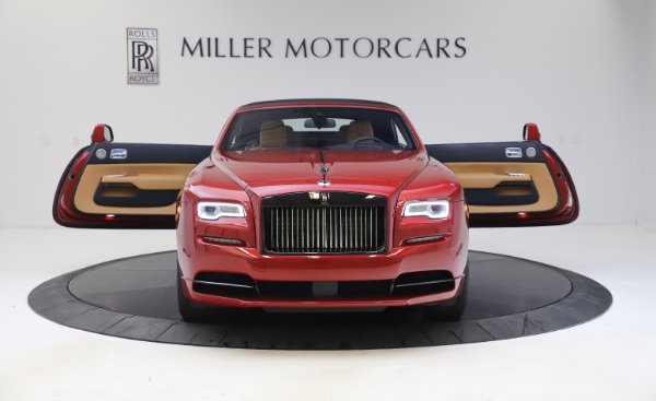 Used 2019 Rolls-Royce Dawn Black Badge for sale $349,900 at Bugatti of Greenwich in Greenwich CT 06830 18