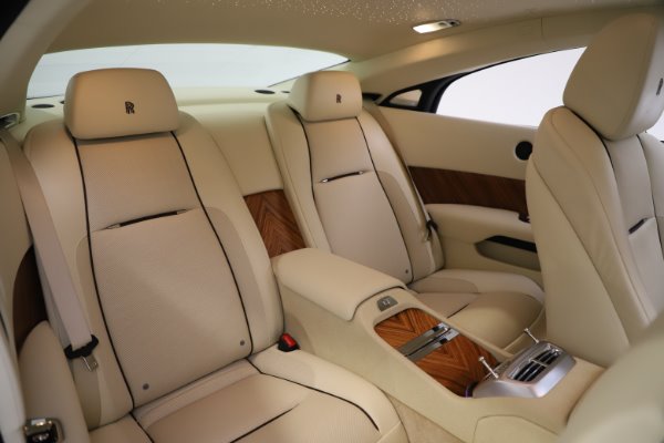 Used 2015 Rolls-Royce Wraith for sale $169,900 at Bugatti of Greenwich in Greenwich CT 06830 14