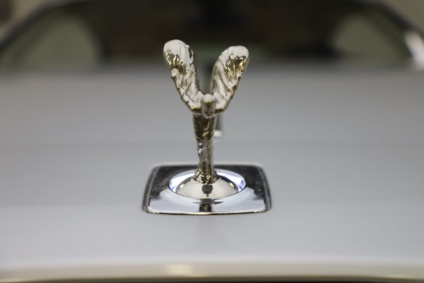 Used 2015 Rolls-Royce Wraith for sale Sold at Bugatti of Greenwich in Greenwich CT 06830 27