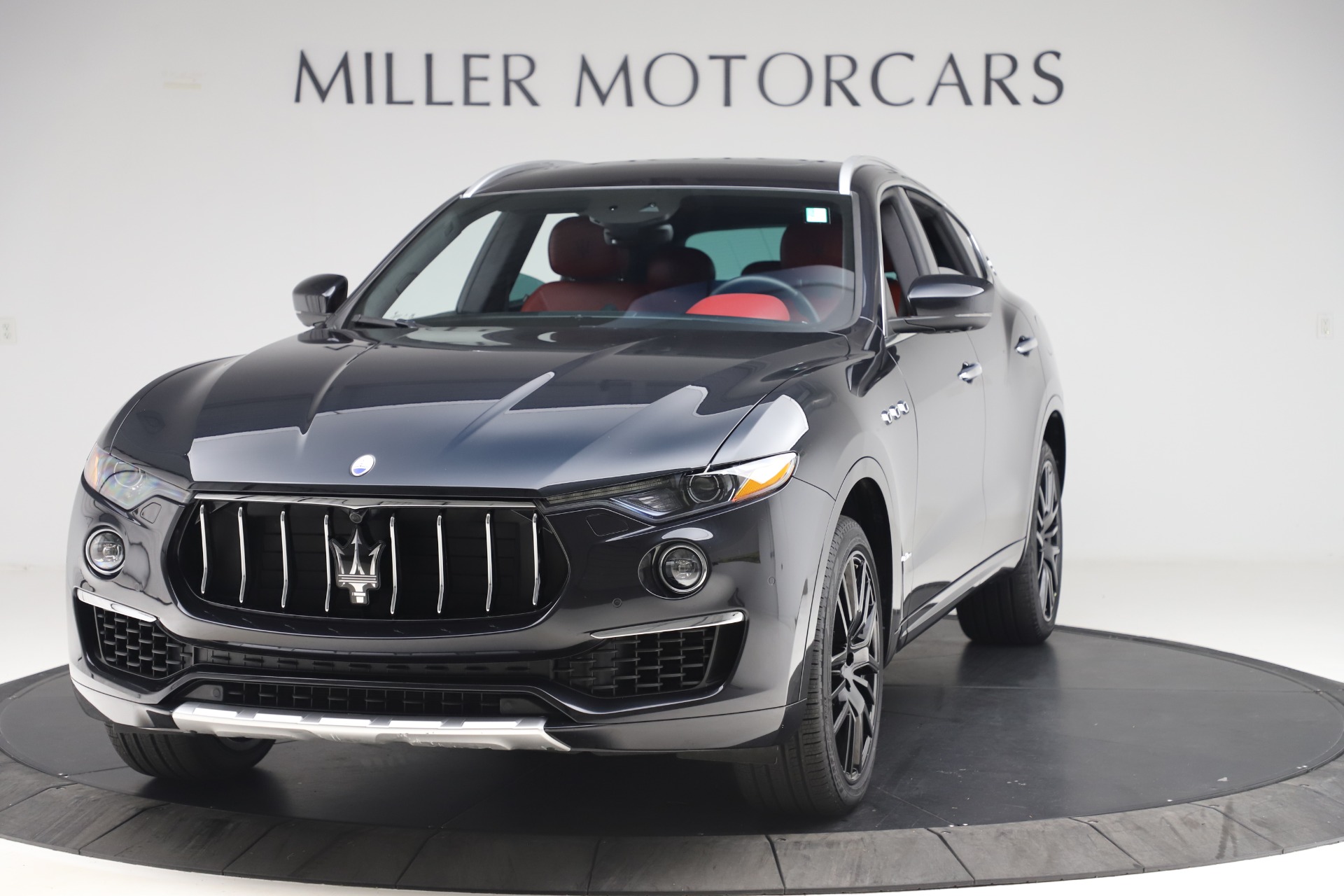 Used 2019 Maserati Levante S Q4 GranLusso for sale Sold at Bugatti of Greenwich in Greenwich CT 06830 1