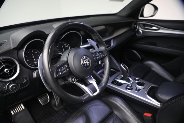 Used 2020 Alfa Romeo Stelvio Ti Sport Q4 for sale $23,900 at Bugatti of Greenwich in Greenwich CT 06830 12