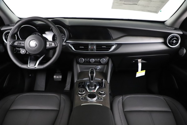 New 2020 Alfa Romeo Stelvio Ti Q4 for sale Sold at Bugatti of Greenwich in Greenwich CT 06830 16