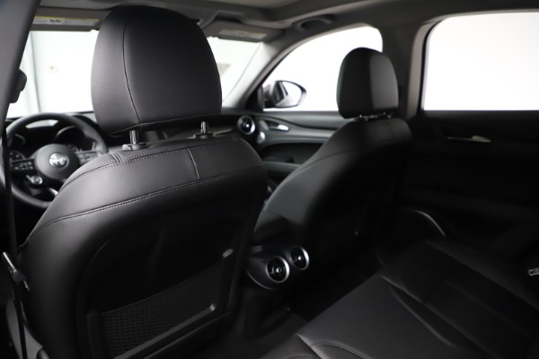 New 2020 Alfa Romeo Stelvio Ti Q4 for sale Sold at Bugatti of Greenwich in Greenwich CT 06830 20