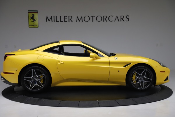 Used 2015 Ferrari California T for sale Sold at Bugatti of Greenwich in Greenwich CT 06830 17