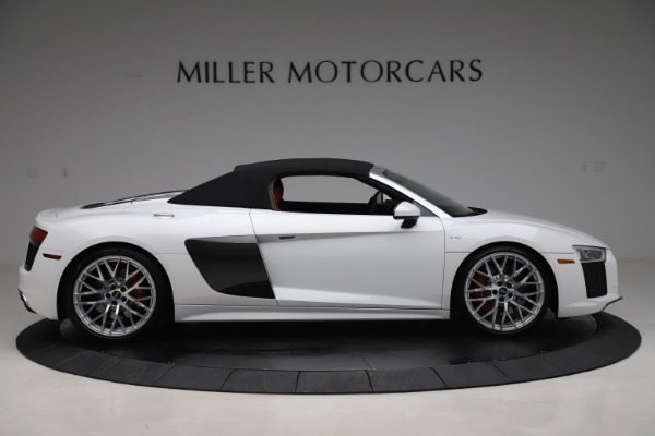 Used 2017 Audi R8 5.2 quattro V10 Spyder for sale Sold at Bugatti of Greenwich in Greenwich CT 06830 17