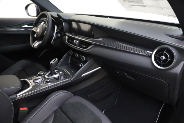 New 2020 Alfa Romeo Stelvio Quadrifoglio for sale $88,845 at Bugatti of Greenwich in Greenwich CT 06830 22