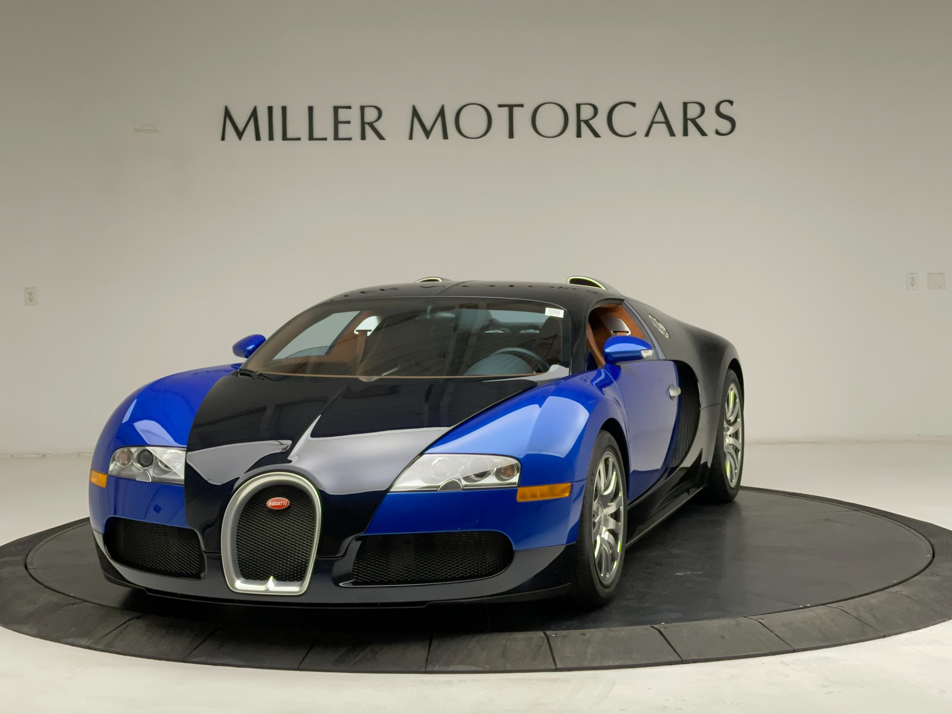 Used 2008 Bugatti Veyron 16.4 for sale Sold at Bugatti of Greenwich in Greenwich CT 06830 1