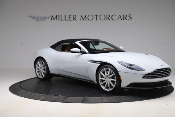New 2020 Aston Martin DB11 Volante Convertible for sale $244,066 at Bugatti of Greenwich in Greenwich CT 06830 28