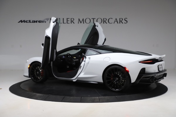 New 2020 McLaren GT Coupe for sale $257,242 at Bugatti of Greenwich in Greenwich CT 06830 12