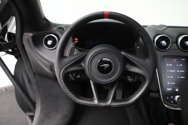 New 2020 McLaren GT Coupe for sale $257,242 at Bugatti of Greenwich in Greenwich CT 06830 24