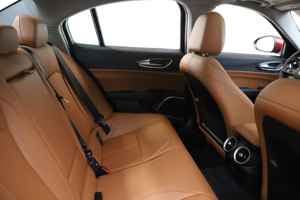 New 2020 Alfa Romeo Giulia Q4 for sale Sold at Bugatti of Greenwich in Greenwich CT 06830 27