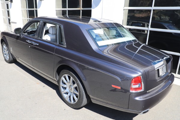 Used 2013 Rolls-Royce Phantom for sale Sold at Bugatti of Greenwich in Greenwich CT 06830 4
