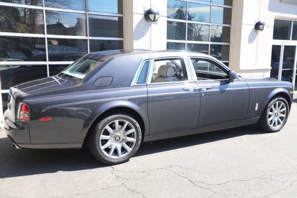 Used 2013 Rolls-Royce Phantom for sale Sold at Bugatti of Greenwich in Greenwich CT 06830 6