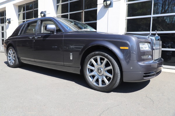 Used 2013 Rolls-Royce Phantom for sale Sold at Bugatti of Greenwich in Greenwich CT 06830 8