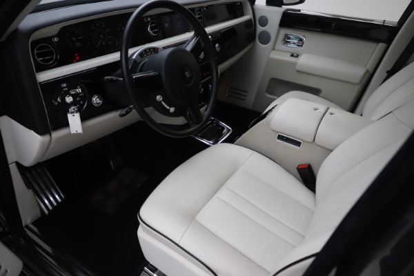 Used 2013 Rolls-Royce Phantom for sale Sold at Bugatti of Greenwich in Greenwich CT 06830 9