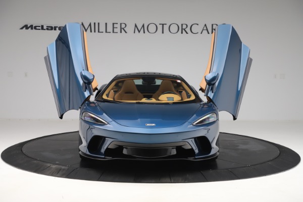 New 2020 McLaren GT Luxe for sale $236,675 at Bugatti of Greenwich in Greenwich CT 06830 13