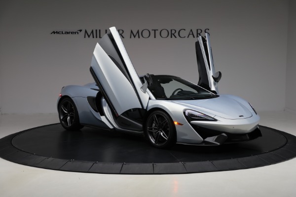 New 2020 McLaren 570S Spider Convertible for sale $256,990 at Bugatti of Greenwich in Greenwich CT 06830 20