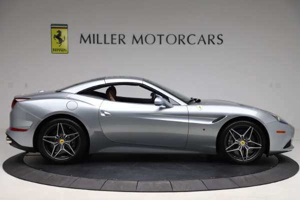 Used 2016 Ferrari California T for sale Sold at Bugatti of Greenwich in Greenwich CT 06830 21