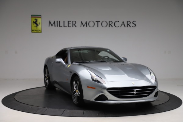 Used 2016 Ferrari California T for sale Sold at Bugatti of Greenwich in Greenwich CT 06830 23