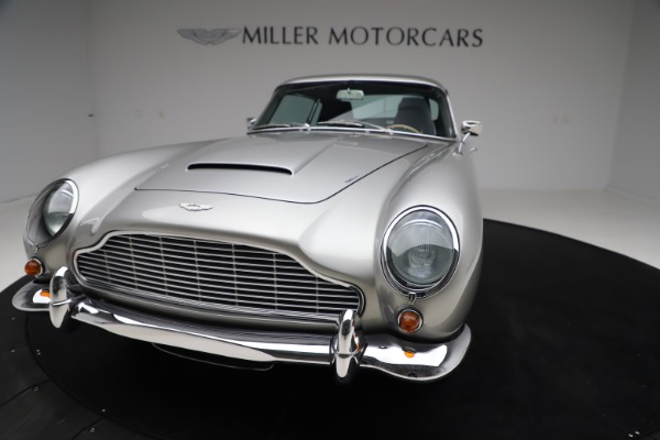 Used 1964 Aston Martin DB5 for sale Sold at Bugatti of Greenwich in Greenwich CT 06830 13