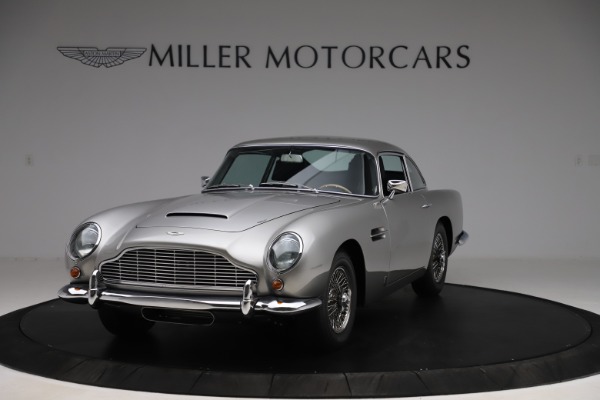 Used 1964 Aston Martin DB5 for sale Sold at Bugatti of Greenwich in Greenwich CT 06830 2