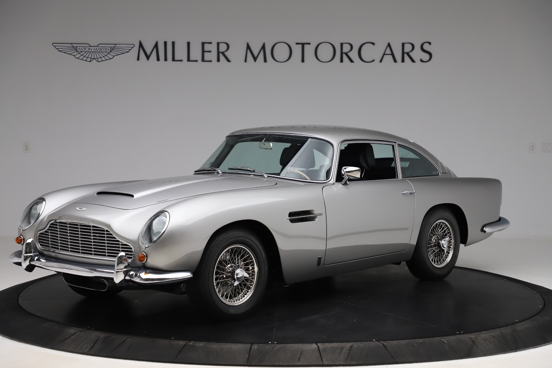 Used 1964 Aston Martin DB5 for sale Sold at Bugatti of Greenwich in Greenwich CT 06830 1