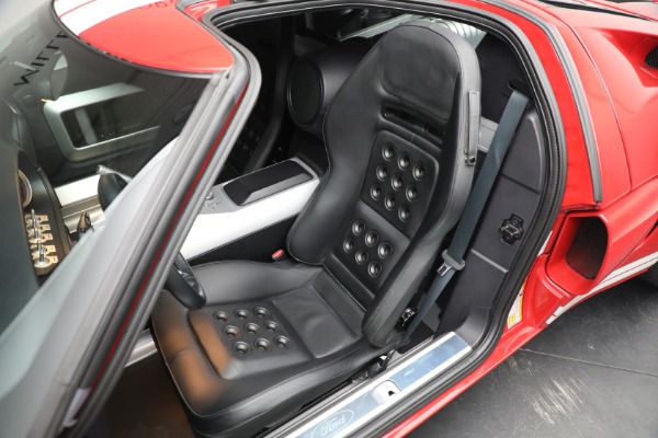 Used 2006 Ford GT for sale $425,900 at Bugatti of Greenwich in Greenwich CT 06830 15