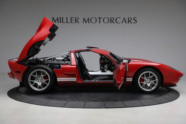 Used 2006 Ford GT for sale $425,900 at Bugatti of Greenwich in Greenwich CT 06830 27