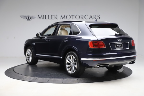 Used 2017 Bentley Bentayga W12 for sale Sold at Bugatti of Greenwich in Greenwich CT 06830 5