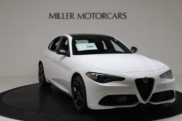 New 2020 Alfa Romeo Giulia Sport Q4 for sale $49,145 at Bugatti of Greenwich in Greenwich CT 06830 11