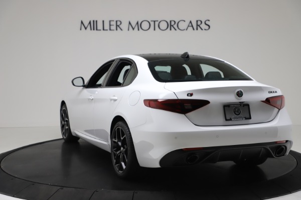 New 2020 Alfa Romeo Giulia Sport Q4 for sale $49,145 at Bugatti of Greenwich in Greenwich CT 06830 5