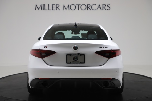 New 2020 Alfa Romeo Giulia Sport Q4 for sale $49,145 at Bugatti of Greenwich in Greenwich CT 06830 6