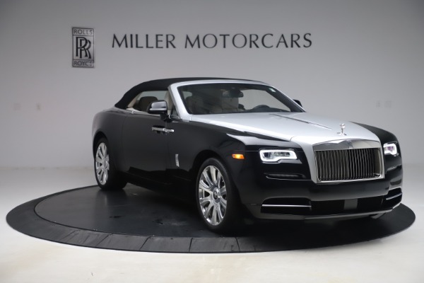 Used 2017 Rolls-Royce Dawn for sale Sold at Bugatti of Greenwich in Greenwich CT 06830 17