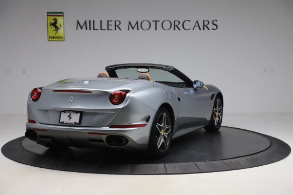 Used 2017 Ferrari California T for sale Sold at Bugatti of Greenwich in Greenwich CT 06830 7