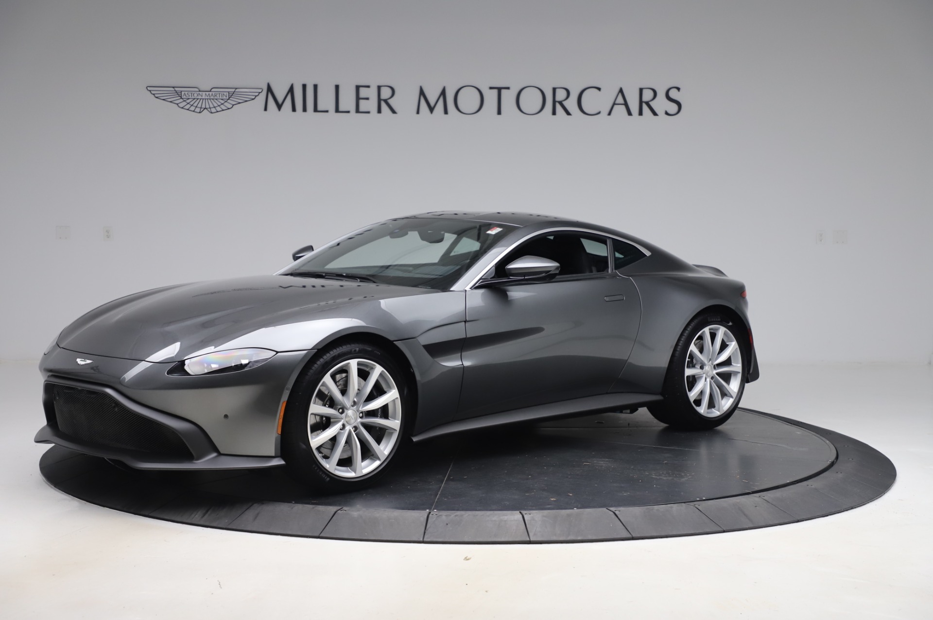 New 2020 Aston Martin Vantage Coupe for sale $168,431 at Bugatti of Greenwich in Greenwich CT 06830 1