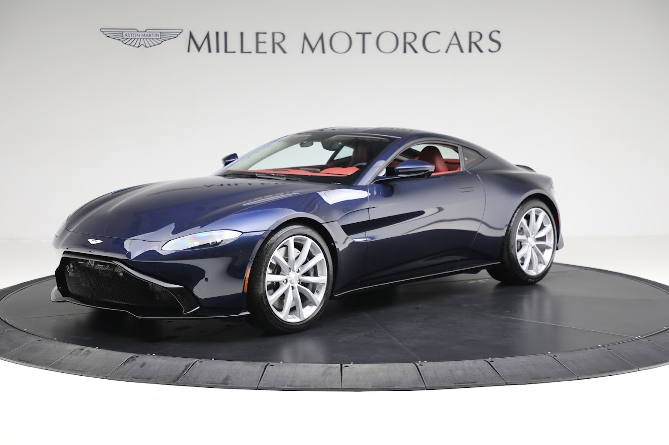 Used 2020 Aston Martin Vantage for sale Sold at Bugatti of Greenwich in Greenwich CT 06830 1