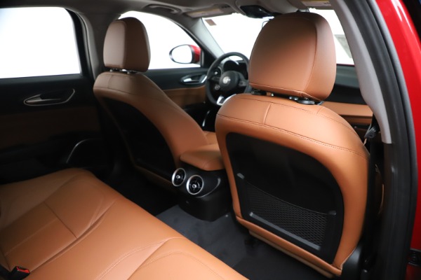 New 2020 Alfa Romeo Giulia Q4 for sale Sold at Bugatti of Greenwich in Greenwich CT 06830 28